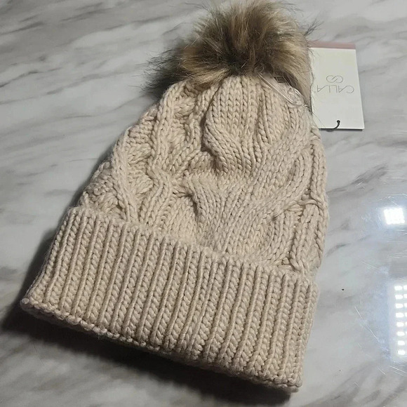 CALIA CABLE  KNIT POM BEANIE COLOR IS NATURAL - Picture 6 of 6